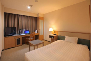  Odakyu Station Hotel Hon-Atsugi  Ацуги